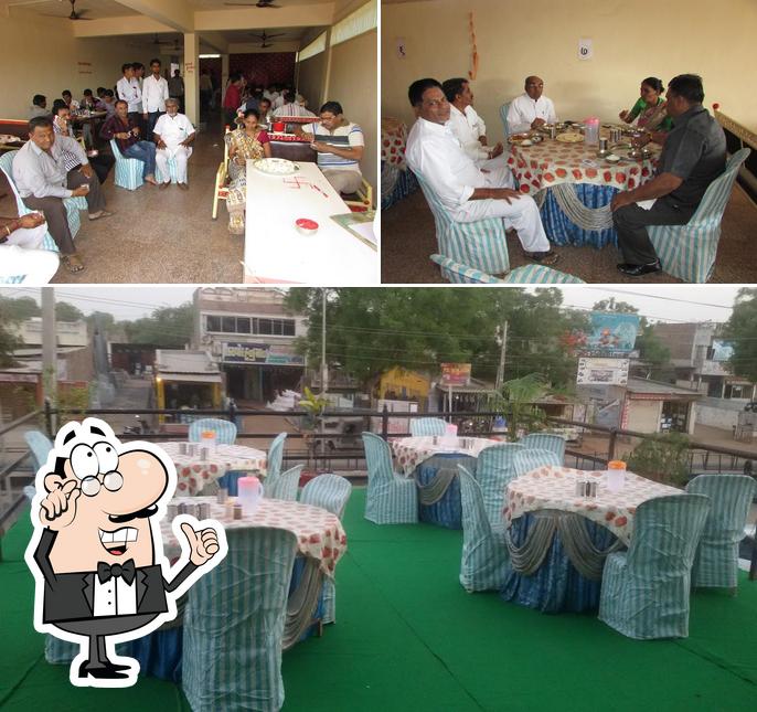 The interior of Dwarkadhish Kathiyawadi Restaurant Dhanera & AC Holl