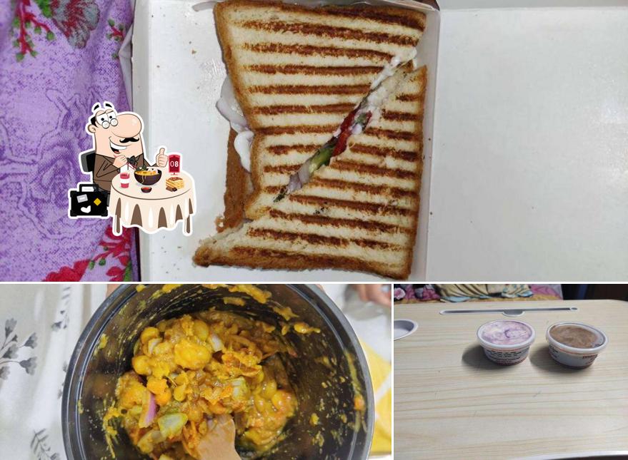 Check out the picture showing food and interior at Ismail Food Court