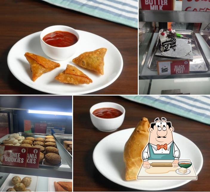 Samosa at Madras Coffee House