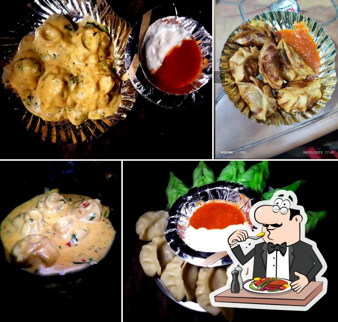 Meals at Momo Bahar