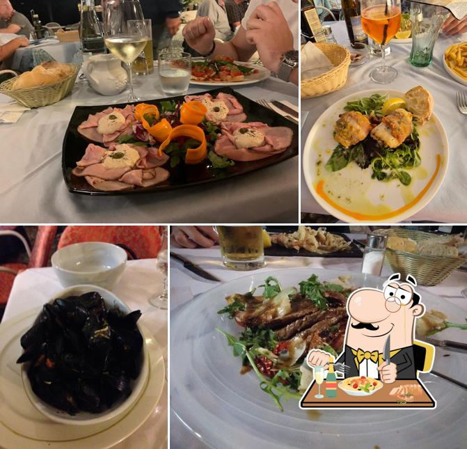 Platti al Pizzeria Ristorante Al Marinaio
