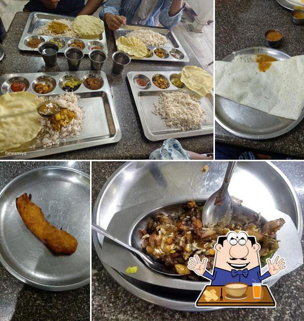 Meals at Hotel Aryaas
