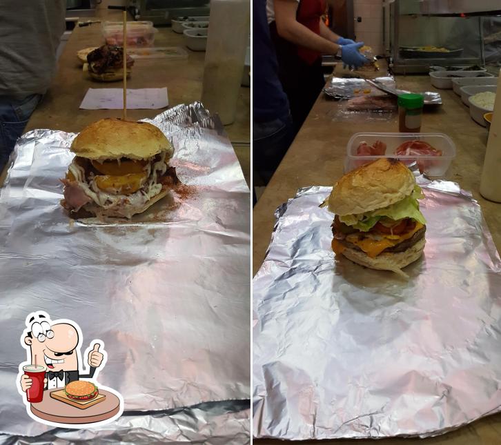 Concediti un bell'hamburger a Peperino