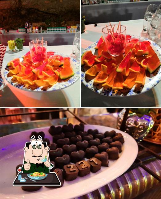 Food at Z27 BAR MANAGEMENT WEDDING BARTENDER BAR SOLUTION BARTENDING SERVICE MIXOLOGY INDIA