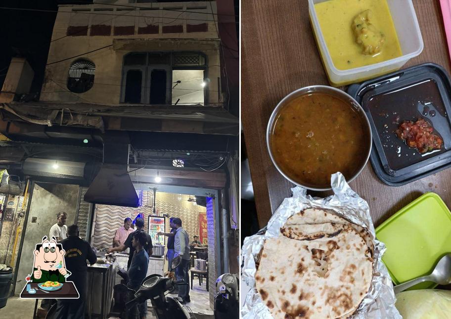 Food at Thapar Vaishno dhaba