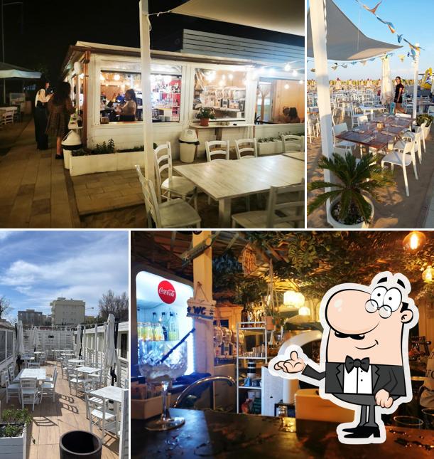 Siediti a un tavolo di Melanina Bistrot del Centro