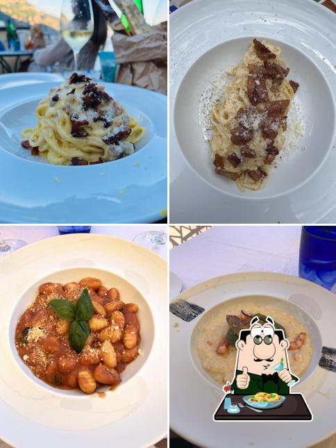 Platti al Ristorante Mirage