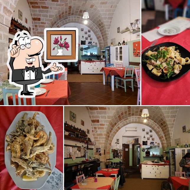 Siediti a un tavolo di Cucina di Ventura