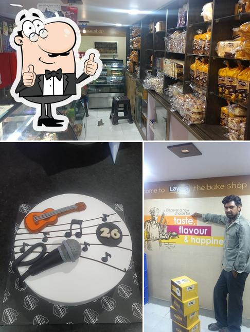 Here's a pic of Friendz Cake Shop ( Layers Cake Shop )