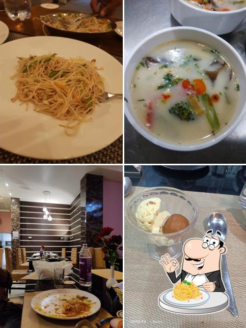 Spaghetti carbonara at Hotel Holiday international