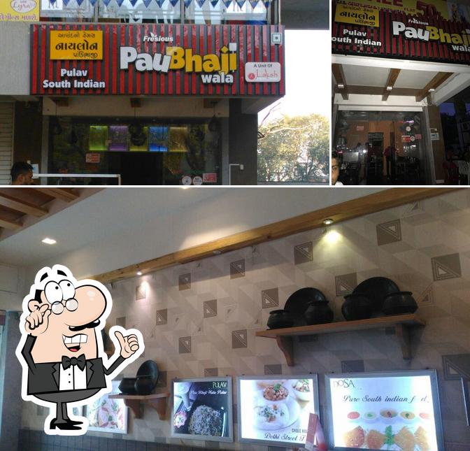 The interior of Paubhajiwala