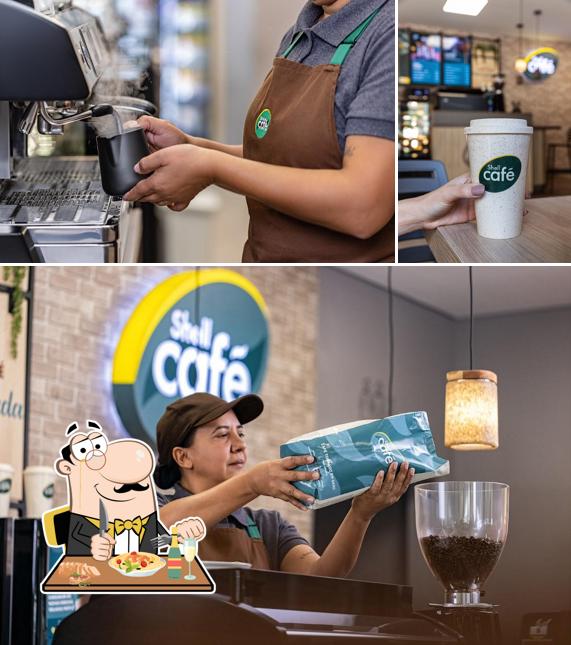 Confira a foto apresentando comida e bebida no Shell Café