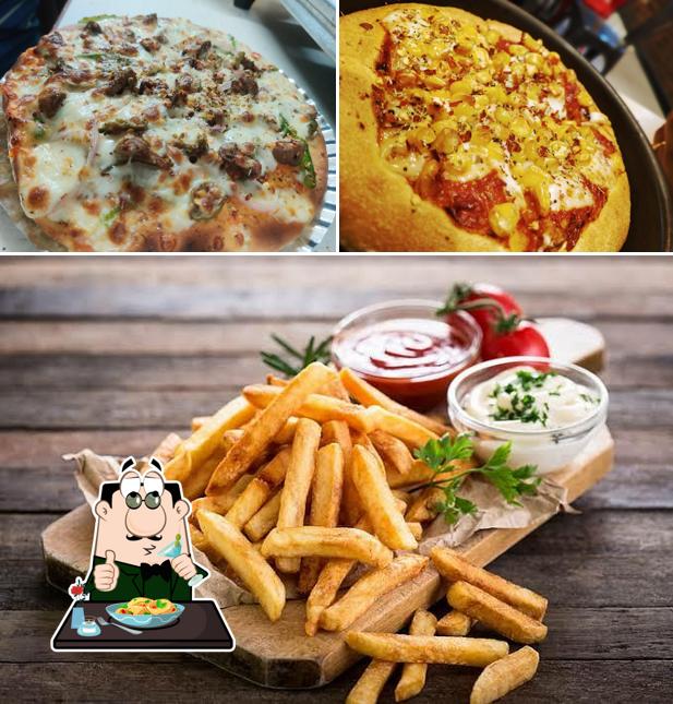 Food at Foodnest Cafe