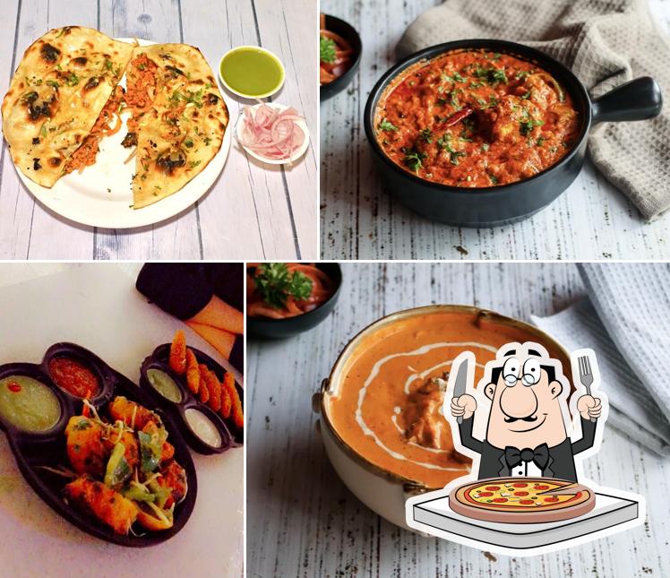 Try out pizza at Chacha chow