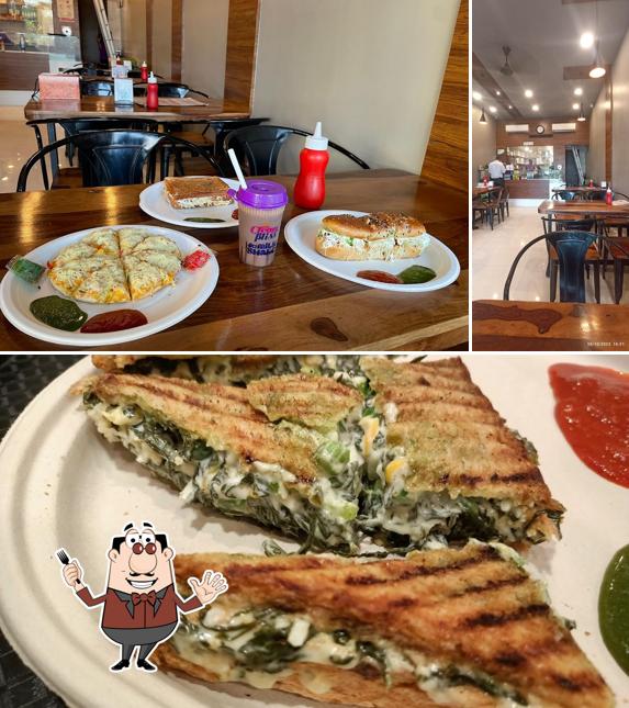 Among different things one can find food and interior at Chaatwich, Sector 11, Ghansoli