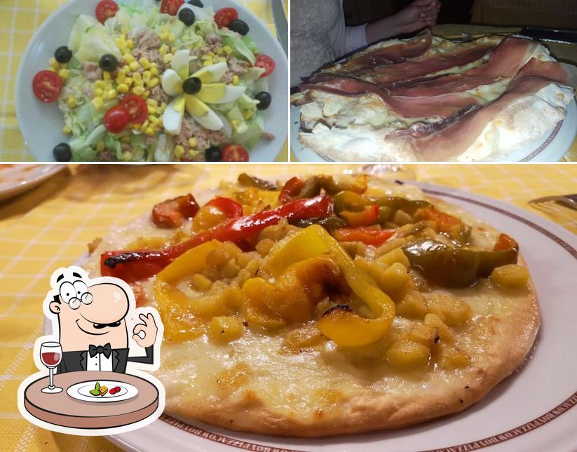Cibo al Ristorante "Pizza Cowboy"