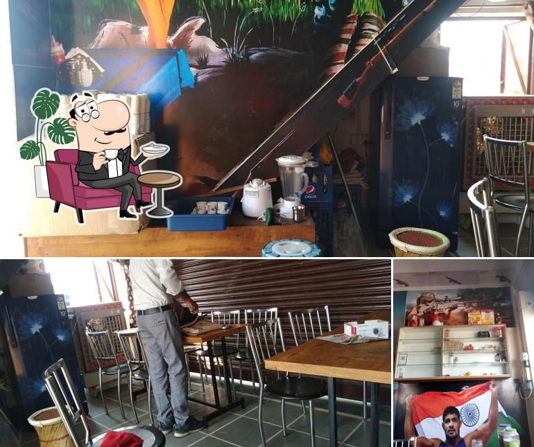 The interior of DK चाय वाला ( Pubg coffee house )