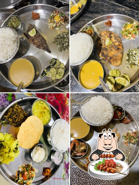 Food at Vinayak Lunch Palace