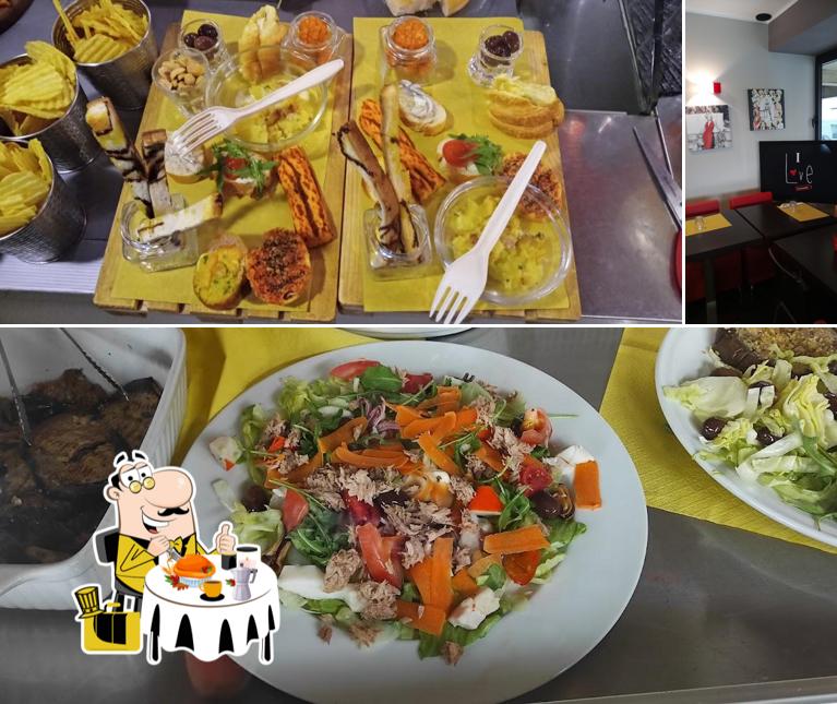 La immagine della cibo e tavolo da pranzo di Colorado Café