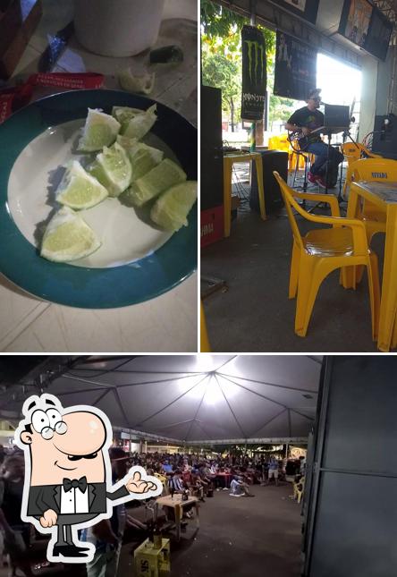 O interior do Eva Lanches
