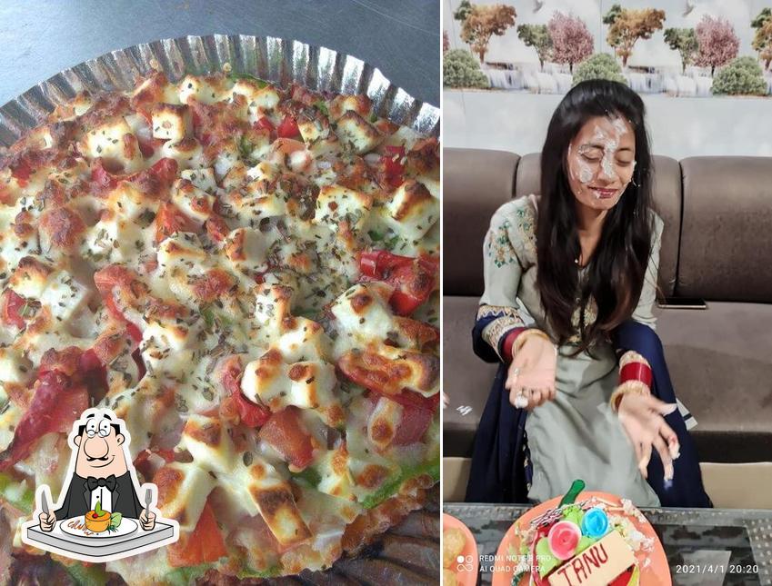 Food at New Amar Sweets