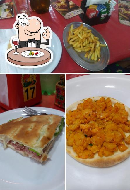 Comida em Pizzaria e esfiharia kasanova ltda