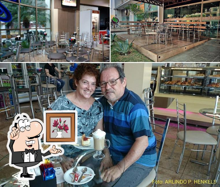 O interior do Cia Do Café