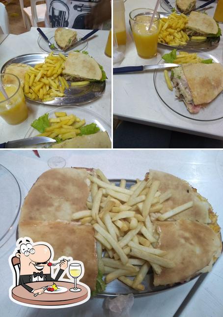 Platos en Estação da Esfiha Guarujá