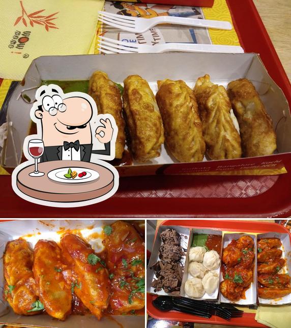 Food at Wow! Momo