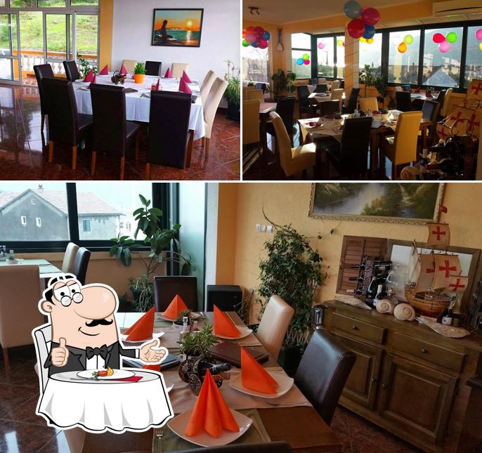 Aurora Restaurant