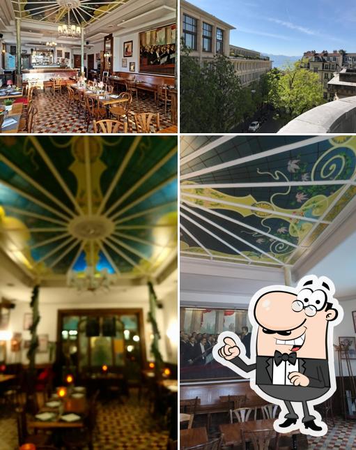 Gli interni di Café Mozart