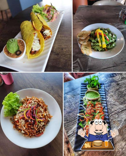 Food at Cafe Two Pi R