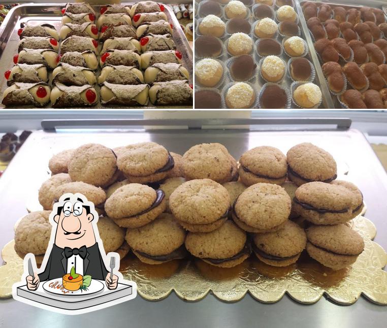Cibo al Pasticceria Dolcesalato senza Glutine Torino