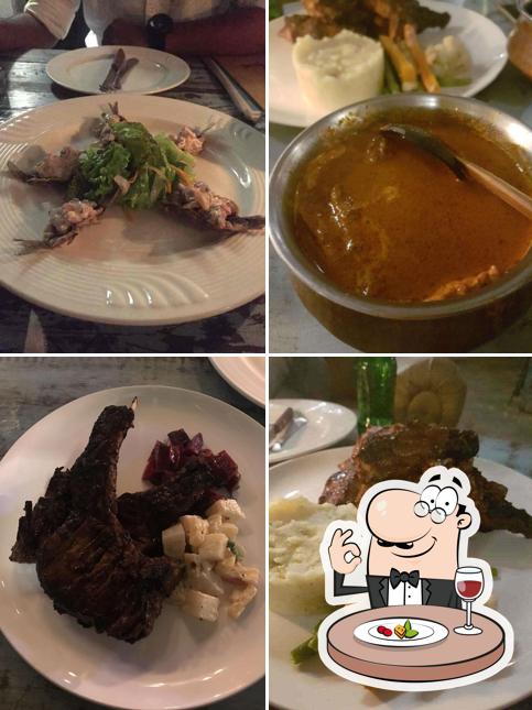 Meals at House of Lloyd