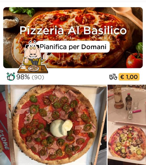 Prenditi una pizza a Pizzeria Al Basilico
