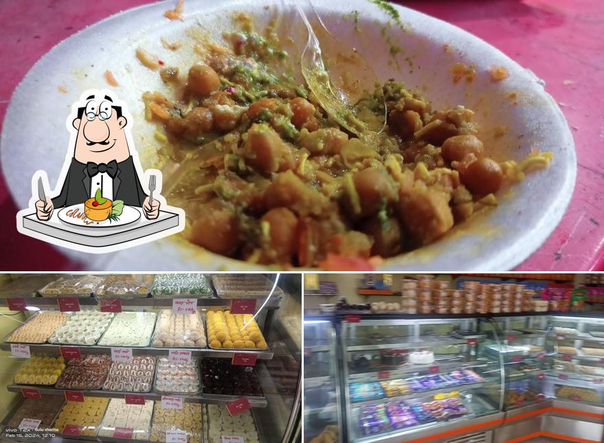 Meals at Chhappan Bhog