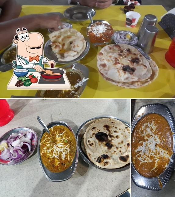 Chicken curry at Super indian dhaba