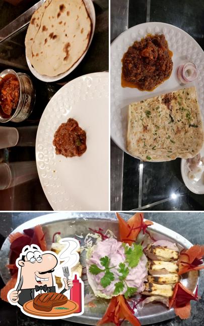 Order meat dishes at Golden - PLATE - FAMILY GARDEN RESTAURANT