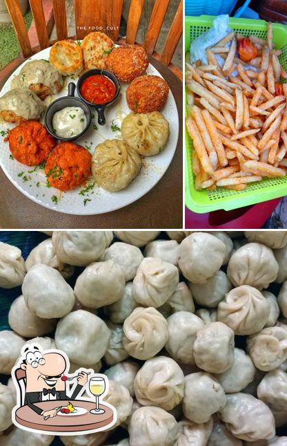 Meals at Goswami momos center