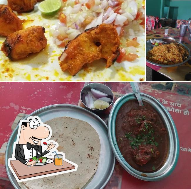 Food at PUNJABI BHOJNALAY FAMILY DHABA