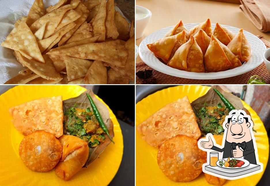 Food at Ram Narayan Khaste