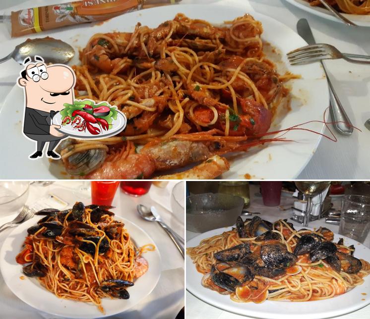 Ordina tra i molti pasti di mare disponibili a Ristorante Albergo Da Luigi