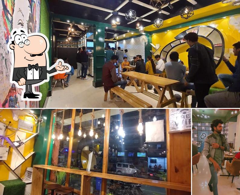 The interior of De'oriens Cafe & Dine (Now Cloud Kitchen in DE' Indies)