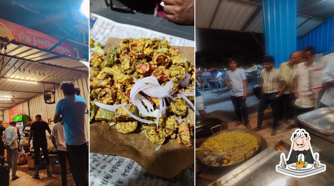 Food at Fauji Kumbhaniya Bhajiya Khanna & Kulfi