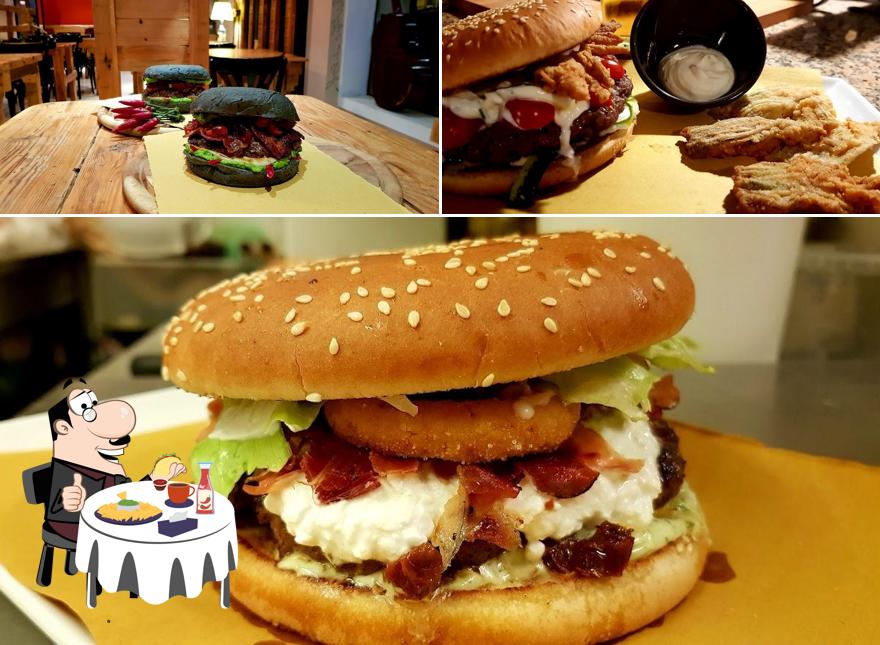 Prova un hamburger a Millennium Pub ( bresseo di Teolo PD)