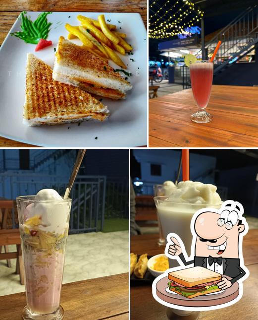 Grilled cheese sandwich at Moto Cafe