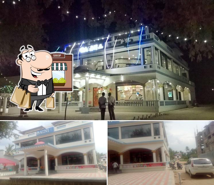 Enjoy the view at the outside area of Agni Restaurant