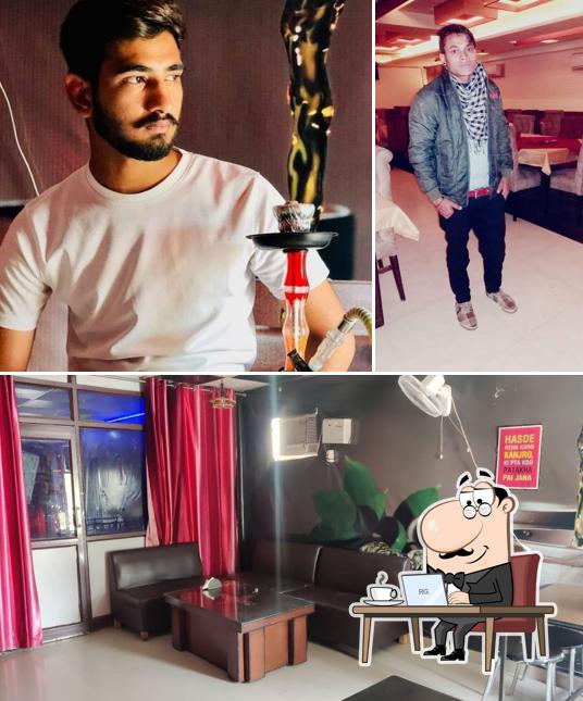 Hum Tum coffee cafe sec13kkr