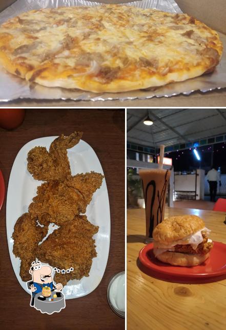 Food at Joe's Pizza