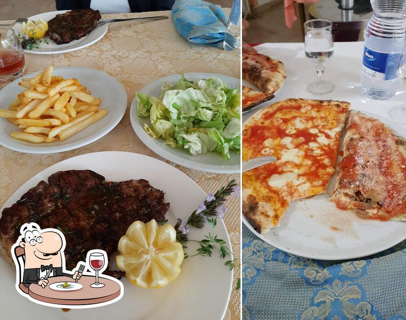 Cibo al Ristorante Pizzeria Da Felice Maria Teresa Oropallo